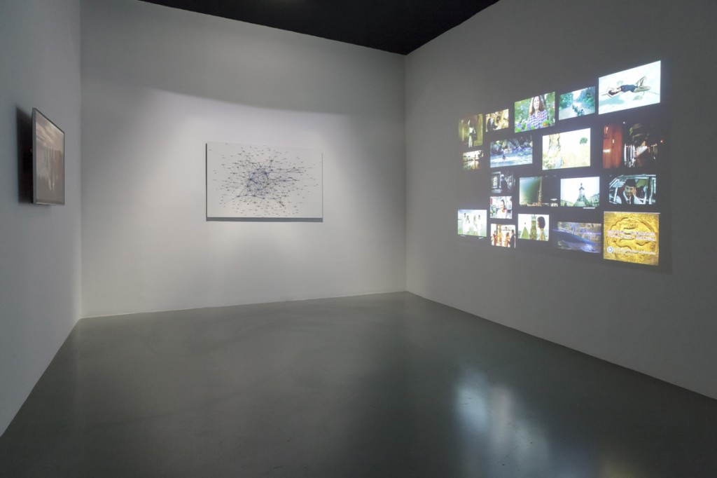 burak-arikan-monovacation-installation